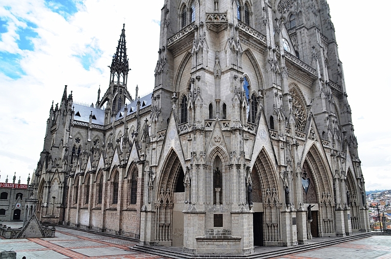 006_Ecuador_Quito_La_Basilica.JPG