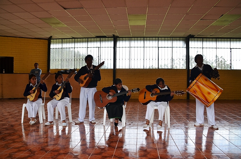 148_Ecuador_Schoolvisit.JPG