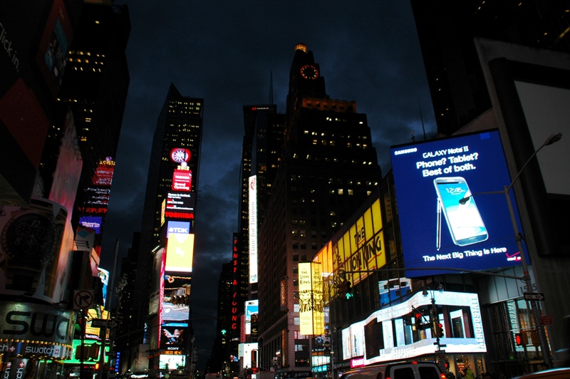 006_New_York_Times_Square.JPG