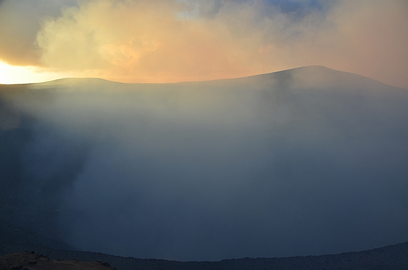 157_Vanuatu_Tanna_Island_Mount_Yasur.JPG