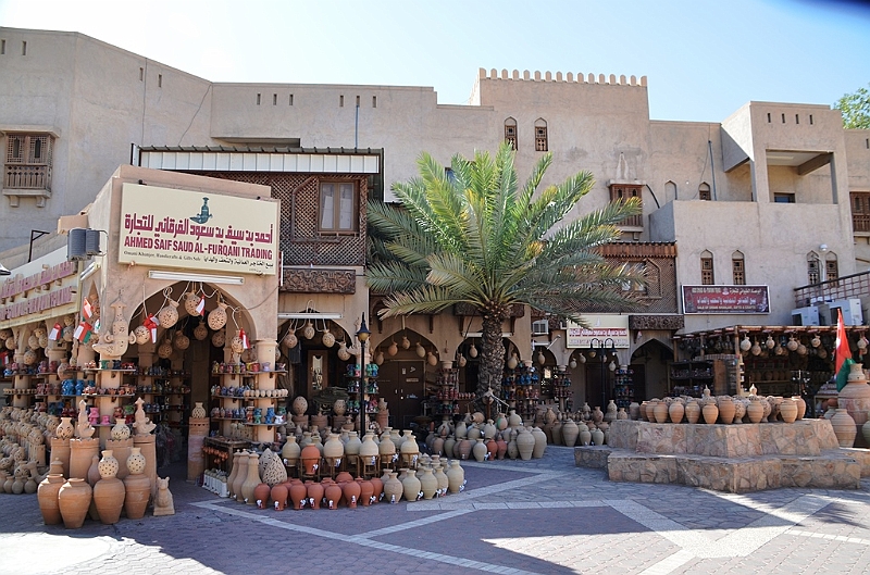 225_Oman_Nizwa_Souq.JPG