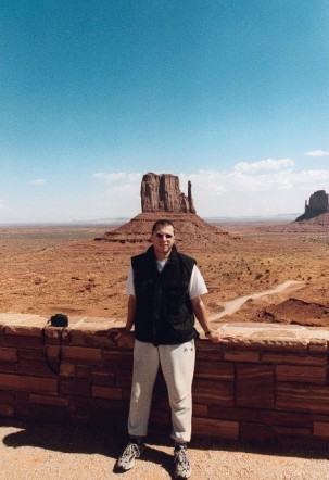 2001USA_MonumentValley.jpg