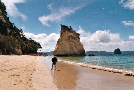 2002NewZealand_Privat_CathedralCove.jpg