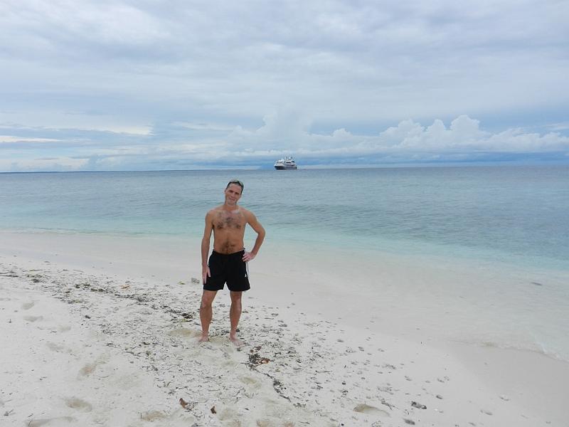 2017_16_Papua_New_Guinea_Nuratu_Island_Privat.JPG - 